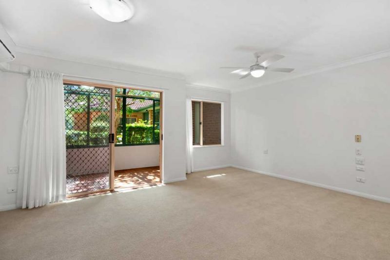 Ground Floor Studio Apartment with East Facing enclosed balcony