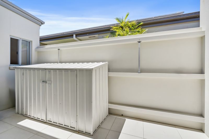 Site 230 - Established Peregrine