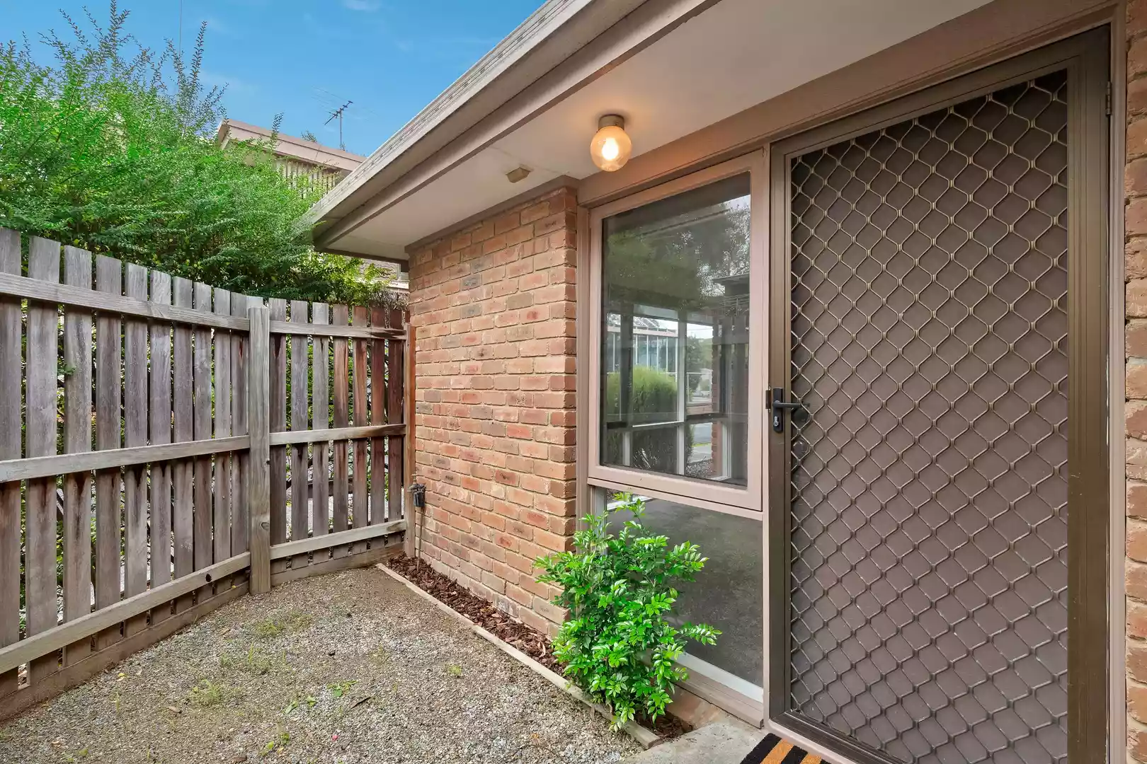 Maranoa Close Retirement Village Unit 15 One Bedroom $349,000