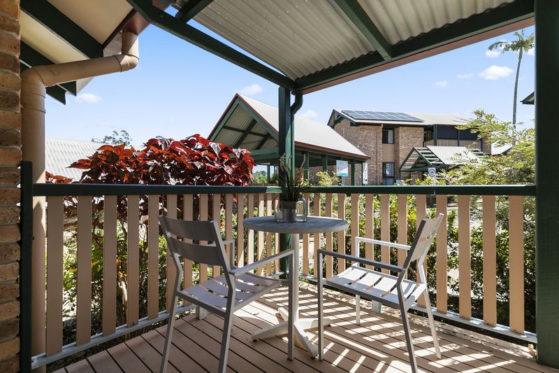 Beautifully Refurbished Two-Bedroom Villa