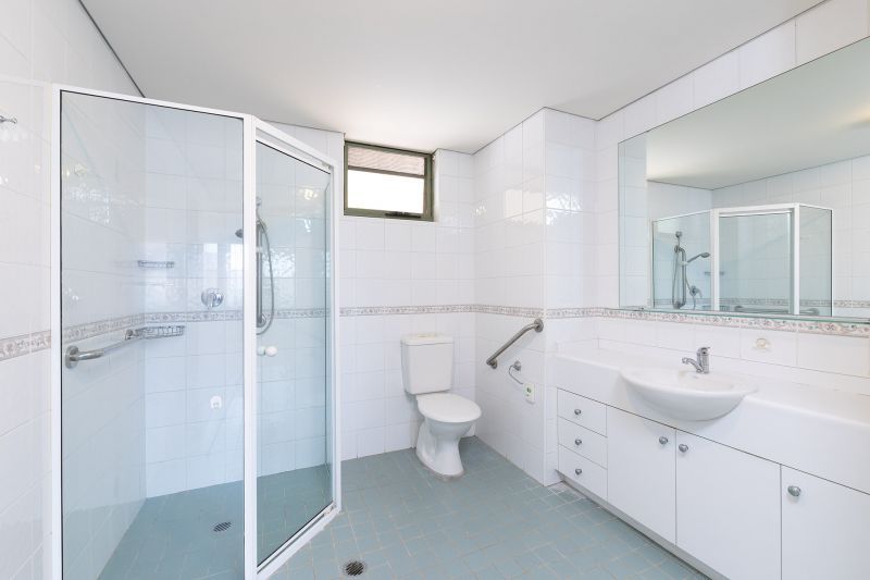 $5000,- free fee waiver applies. T&C's apply.