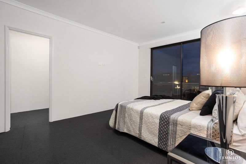 Seaside Living At It's Best!