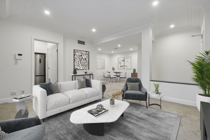 Elegant two-bedroom apartment with dual outdoor spaces