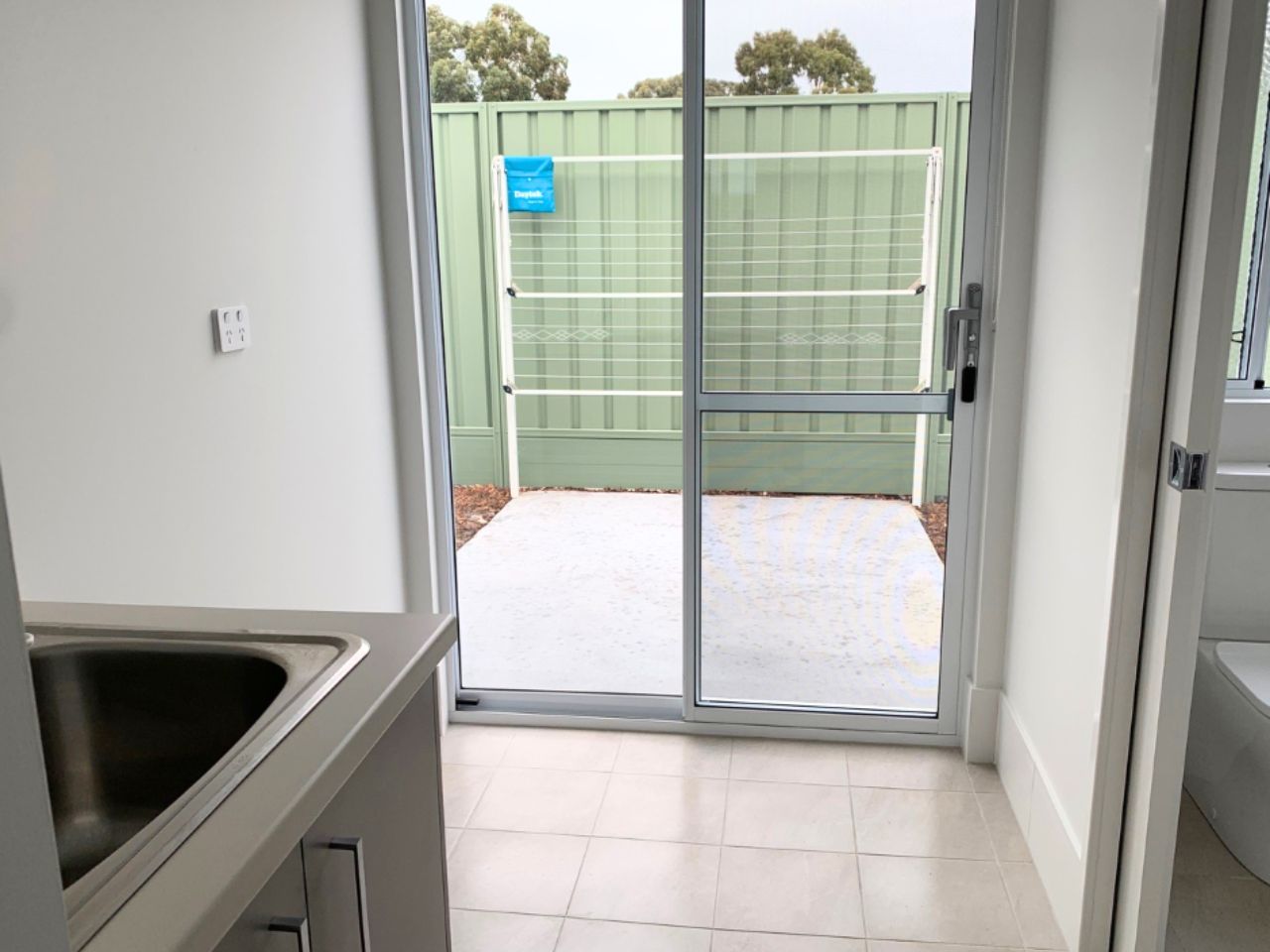 The Sandpiper, Lot 88