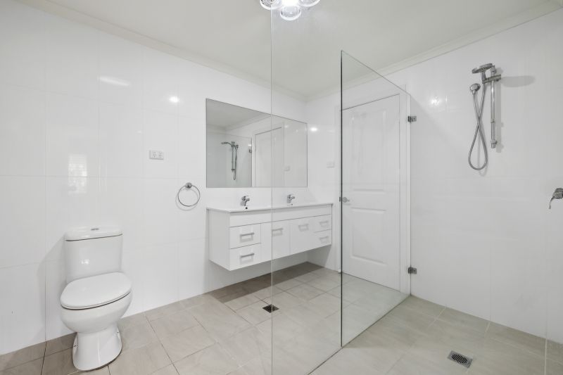 Modern Home with Spacious Entertainment Deck