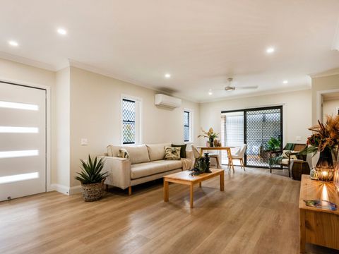Villa 31 | 2 bed + 2 bath - Oak Tree Retirement Village Coffs Harbour