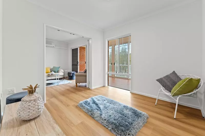 Three Bedroom Retirement Home, Don't Miss Out.....