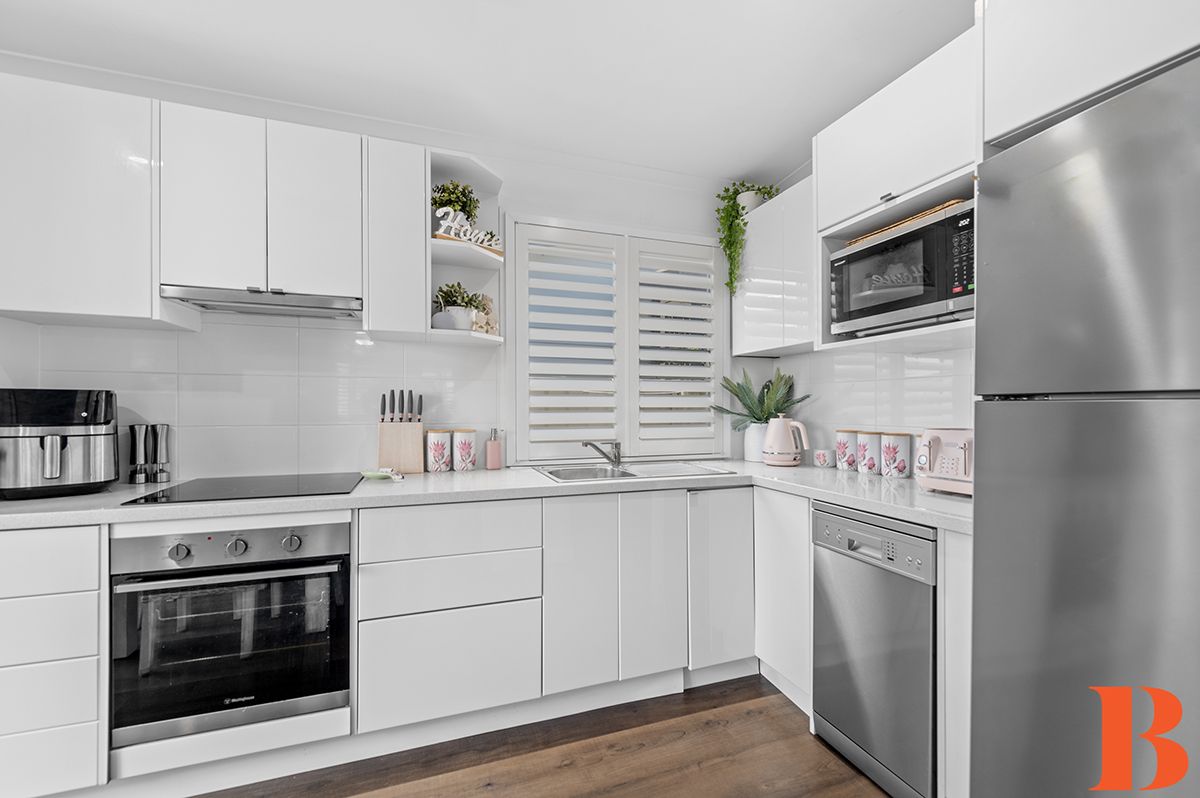 DEPOSIT TAKEN / UNDER CONTRACT -  Broadlands Summer Lifestyle - Presentation Unrivalled