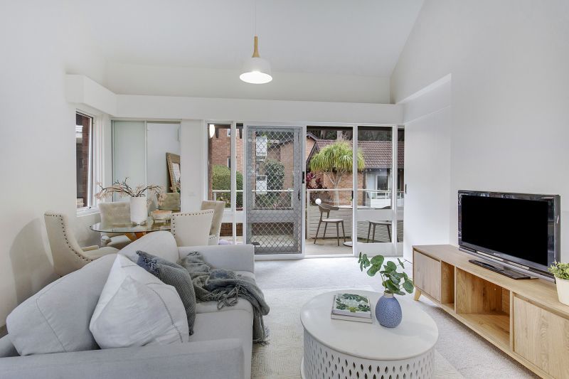 Ideal two-bed unit with easy walk to community centre