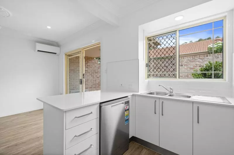 Generous 1-Bed Villa in the Heart of the Village