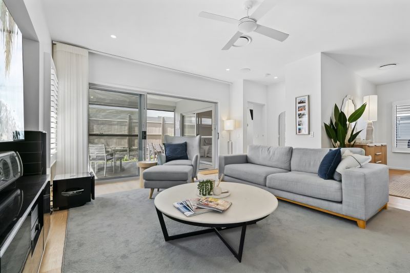 Established Sequoia IN IMMACULATE CONDITION