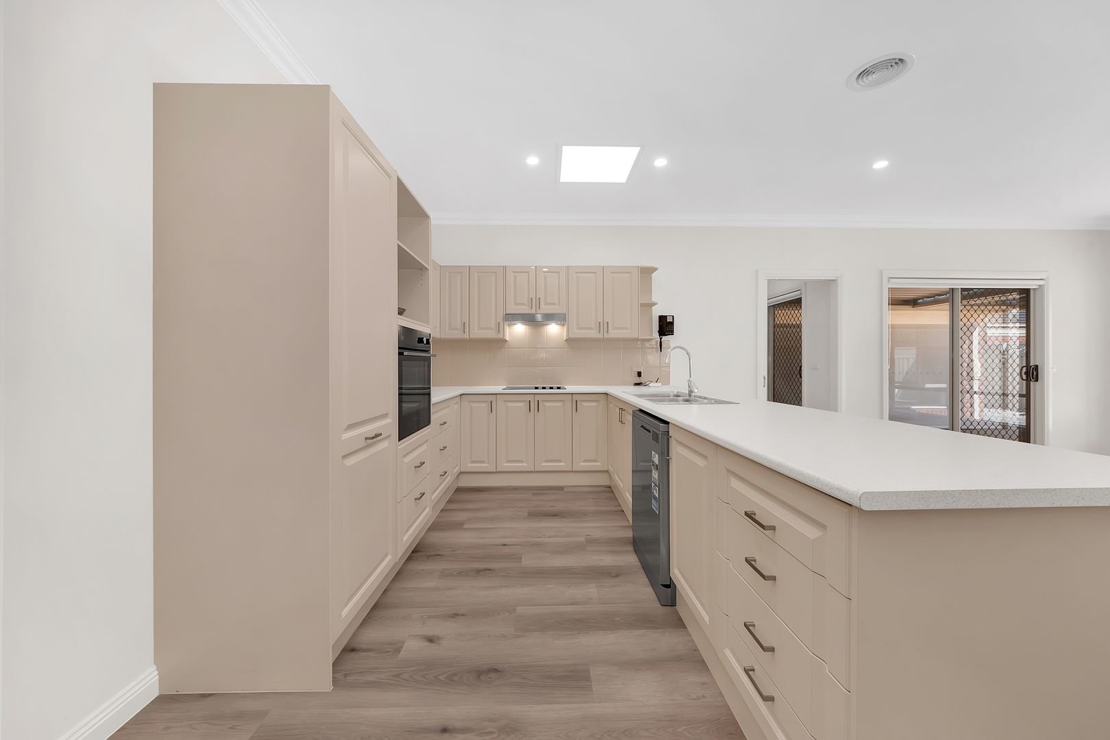 21/250 Thames Road, Tarneit Vic 3029