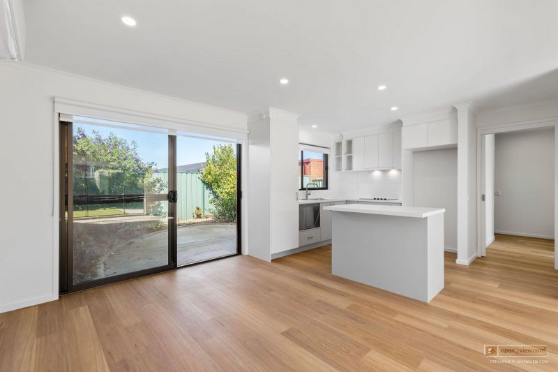 Fully Renovated Light filled 2-Bedroom Unit