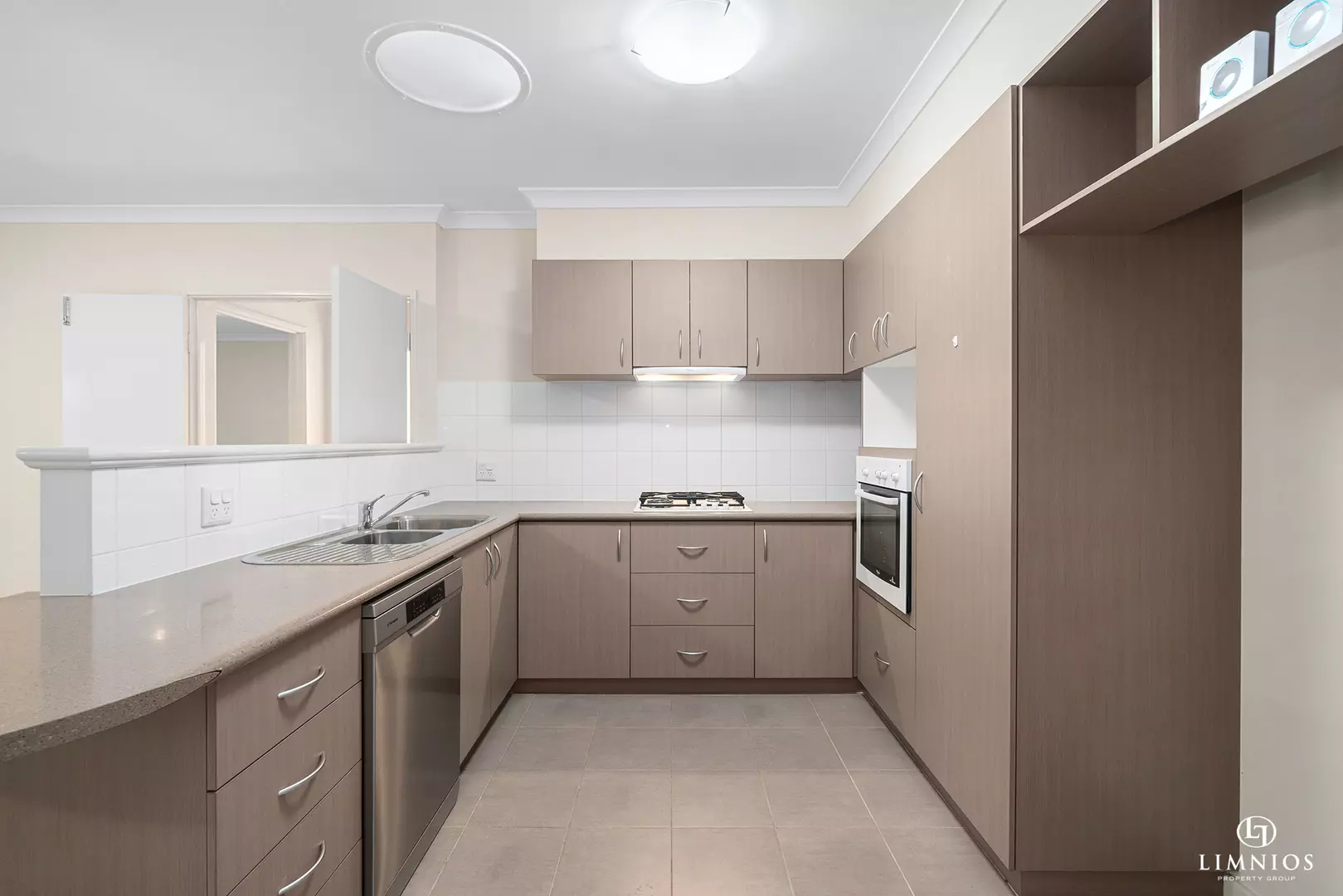 Stunning 3 bedroom Retirement Villa 