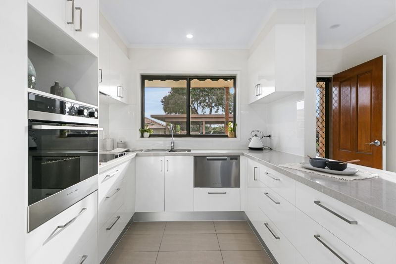 The perfect villa for a north-facing private backyard