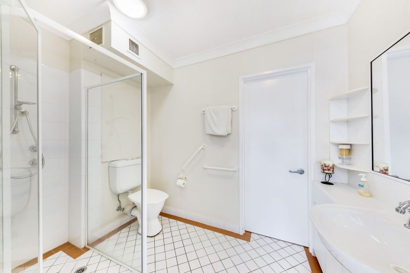 North facing Gem with excellent elevated outlook.