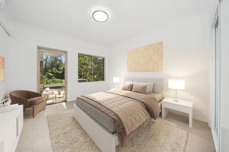 Centrally located ground-floor villa