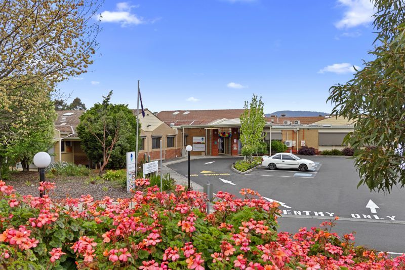 Enjoy a fulfilling retirement at Salford Park Community Village