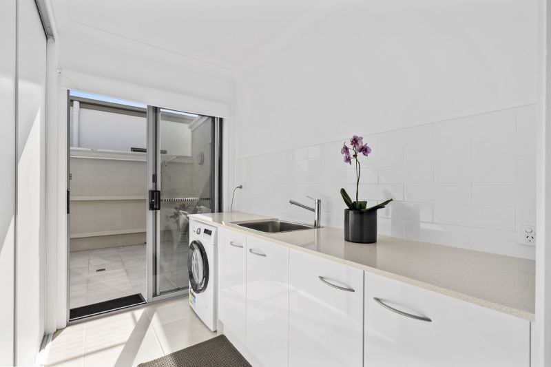 Site 186 - Established Atoll