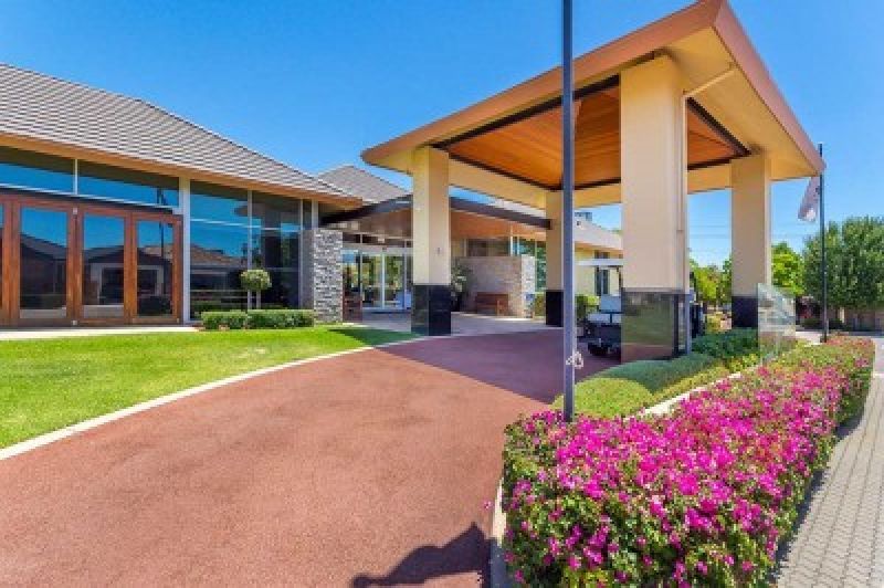 ARCADIA WATERS MADDINGTON - Massive Price Reduction