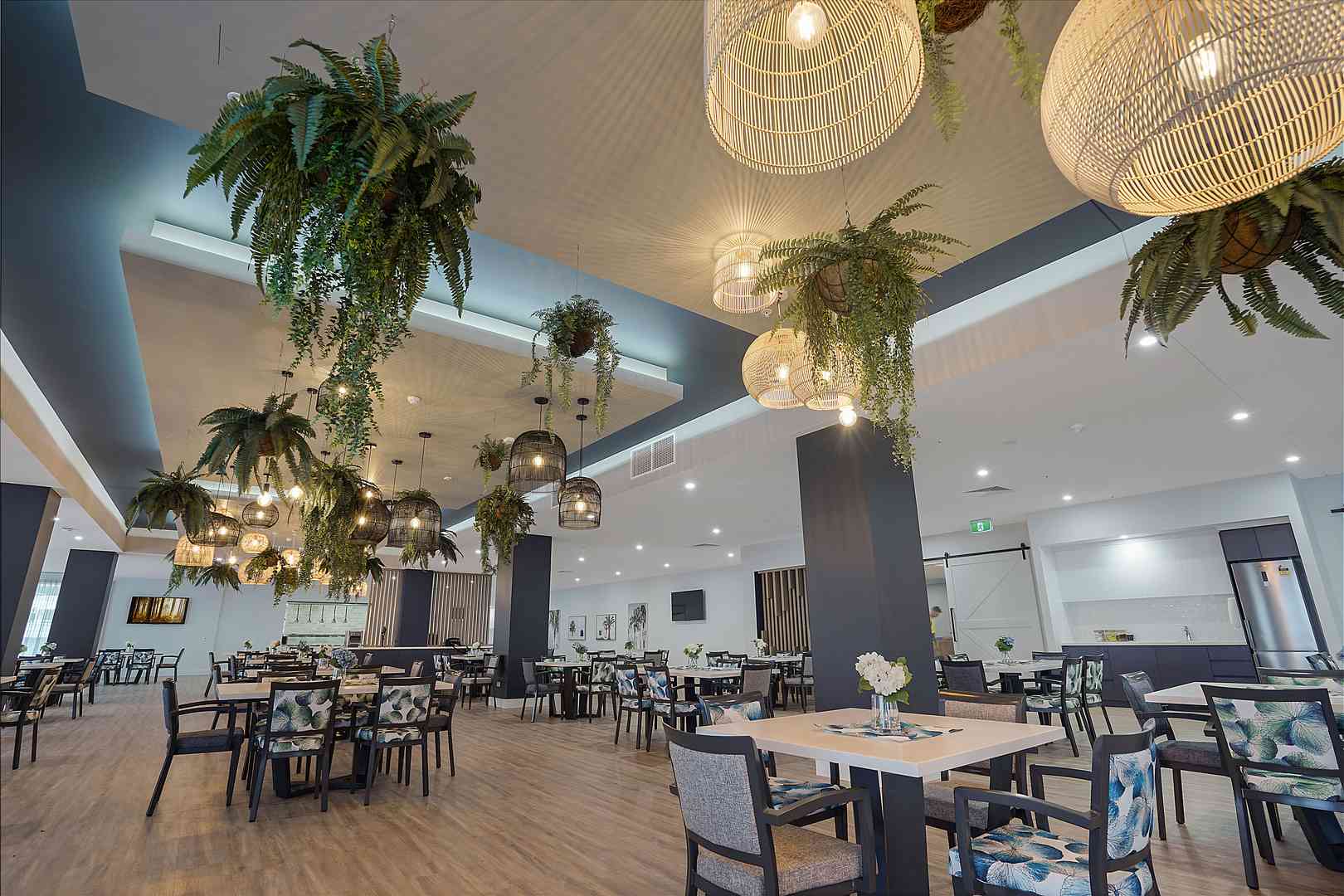 Luxurious & spacious one-bedroom apartment in the heart of Mango Hill