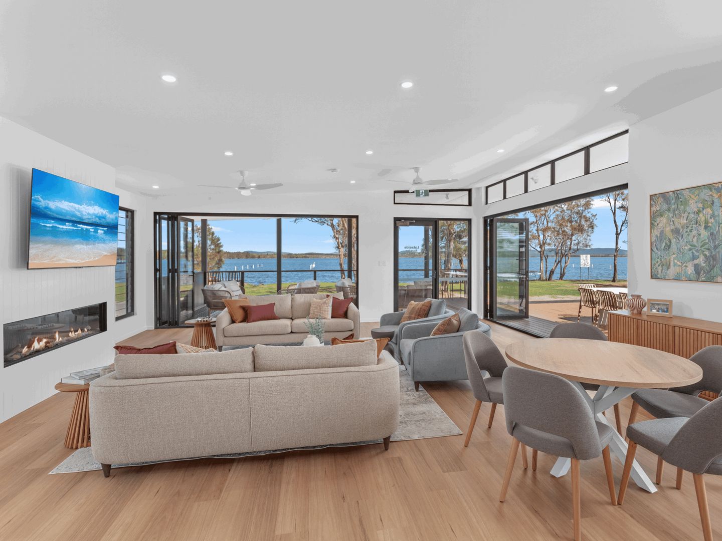 Lakeside Forster Village - The Haven