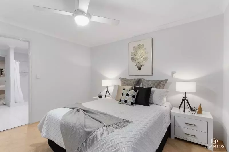 Feature Packed Villa!