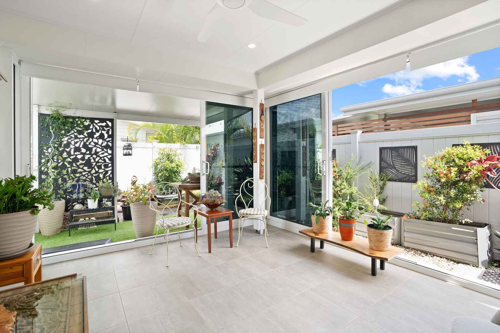 Dominica by Palm Lake Resort