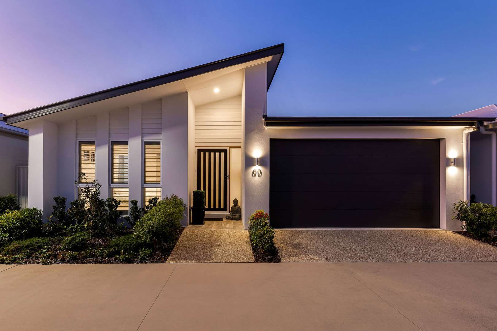 Downsize & Embrace the FULLEST of Lifestyles! Villa 60 GemLife