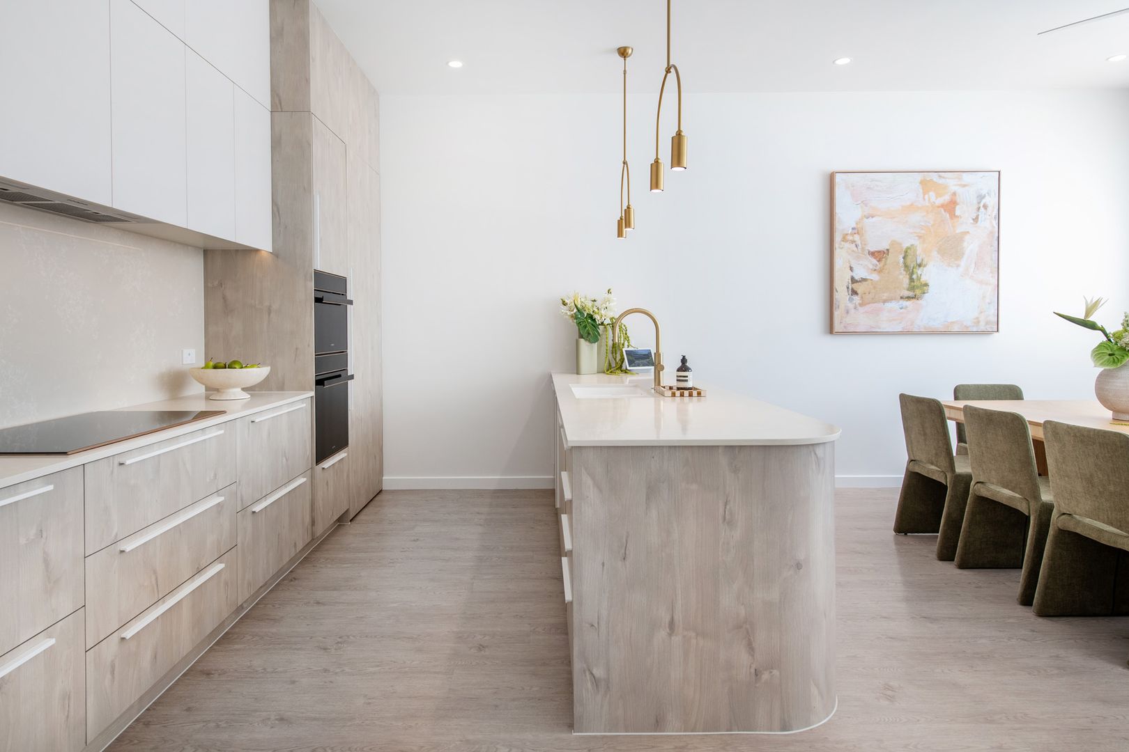 Avondale by Palm Lake Resort Pelican Waters