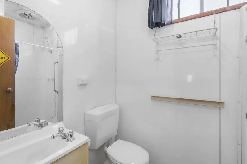 Relaxed Coastal Living in a Peaceful Community