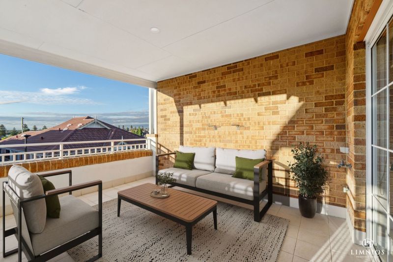 CURRENTLY UNDER RESERVATION. Enjoy the winter sun on your north facing balcony!
