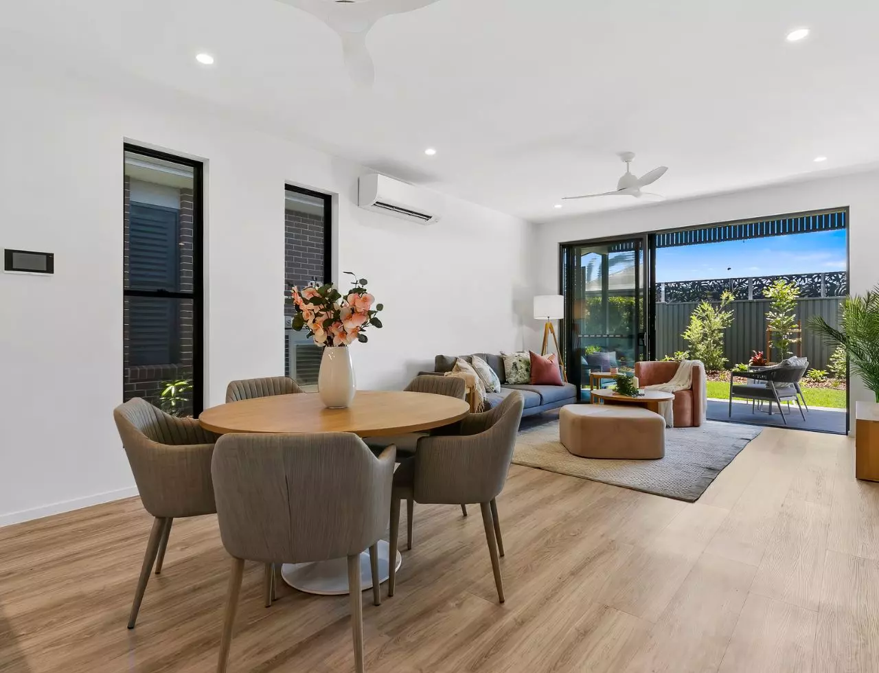 Brand new 2 bedroom, 2 bathroom retirement villa in Palmview.