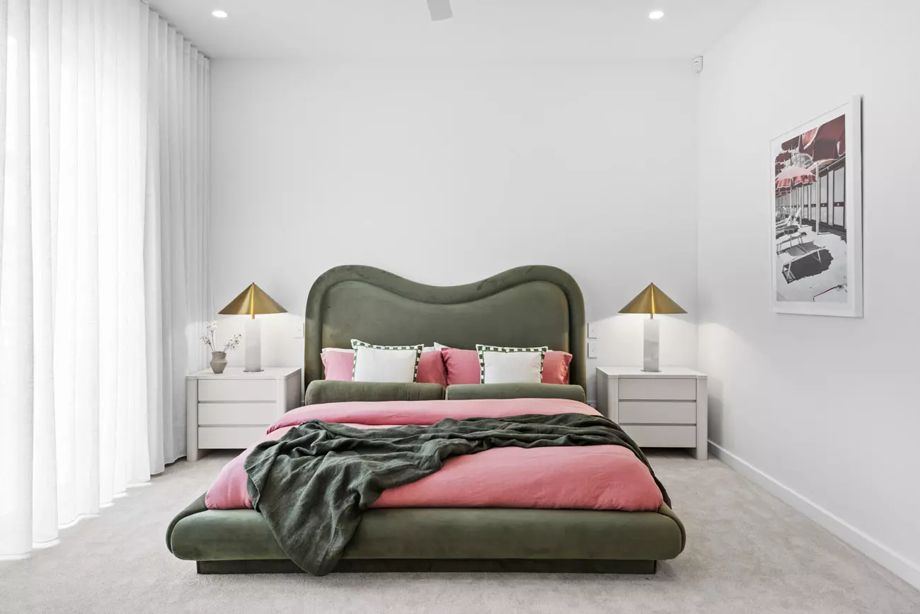 Tusin by Palm Lake Resort Pelican Waters