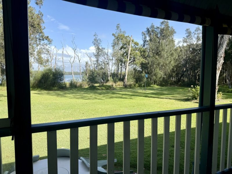 Rare Waterfront Oppourtunity