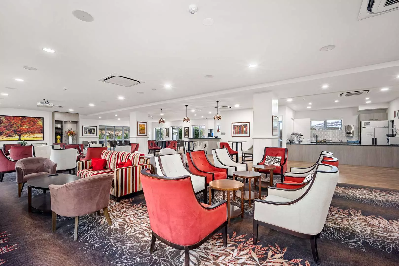 Discover Stunning Villas in a Prime Location 