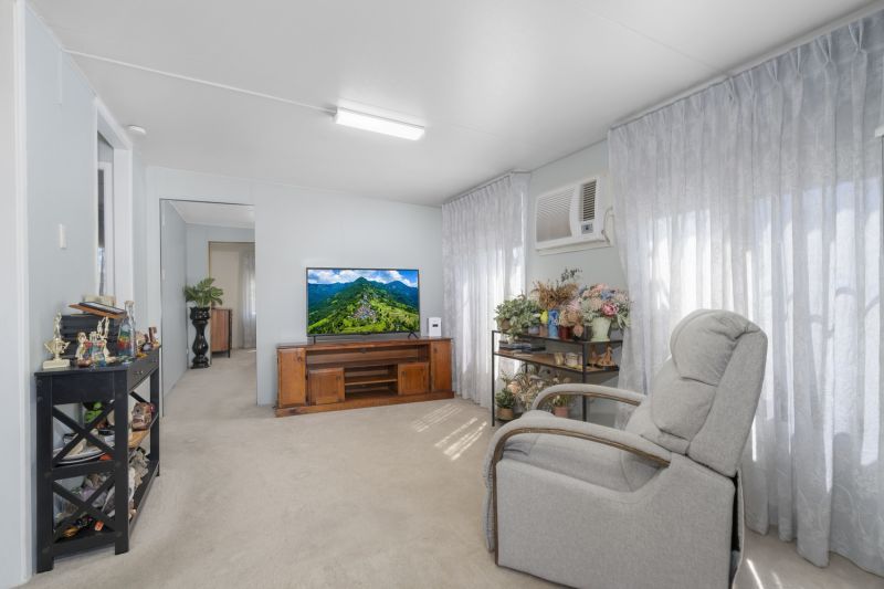 Easy Living… In a Great Location!