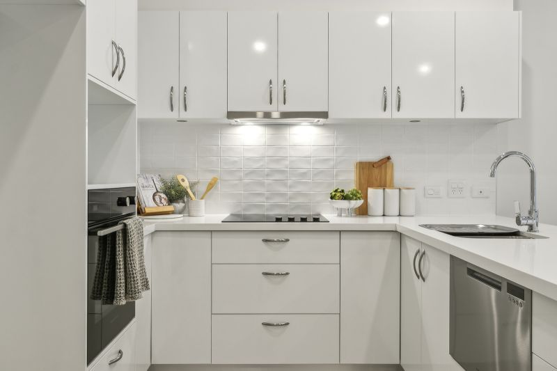 Spacious ground-floor apartment opening onto a sunny courtyard