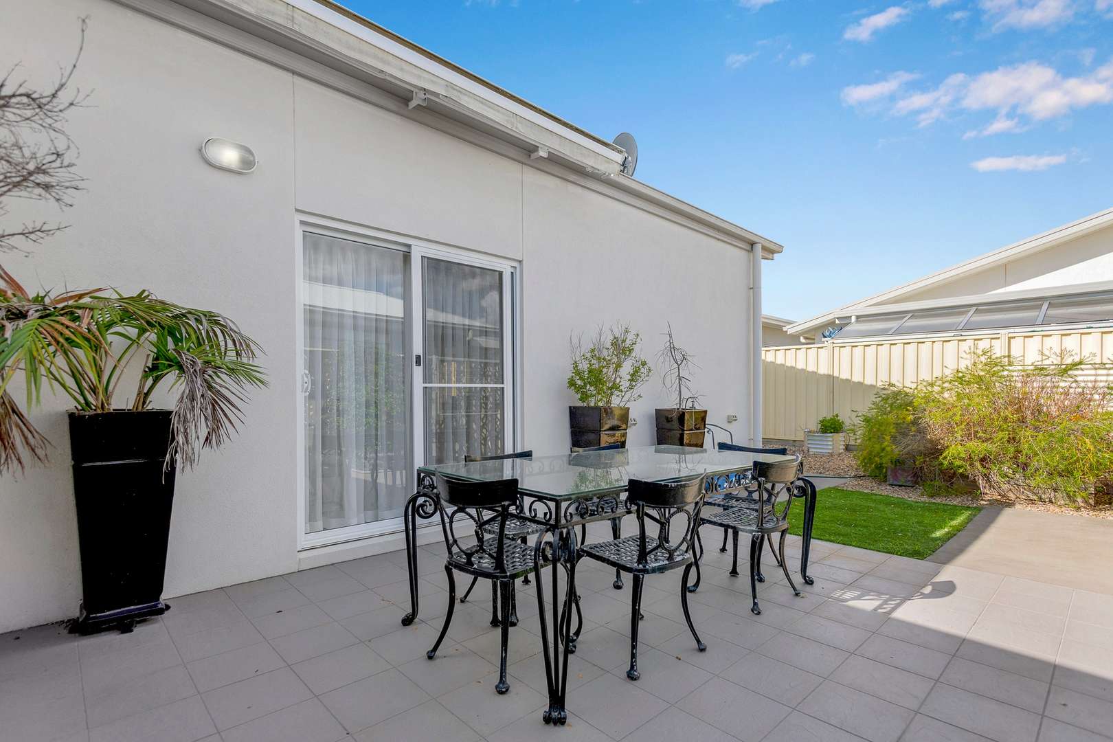 HOME 216 PALM LAKE RESORT TRUGANINA