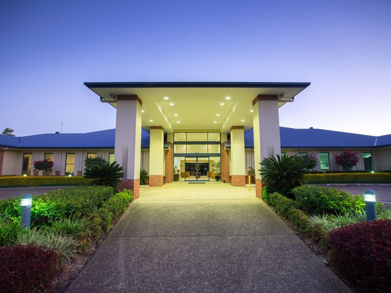 New Designer Home Close to Beaches and Village Essentials