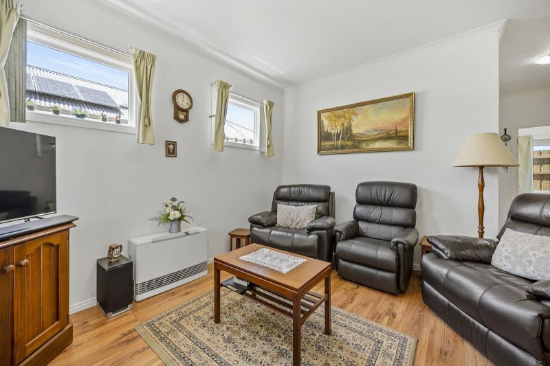 Welcome to Your Ideal Home –Comfort and Convenience!