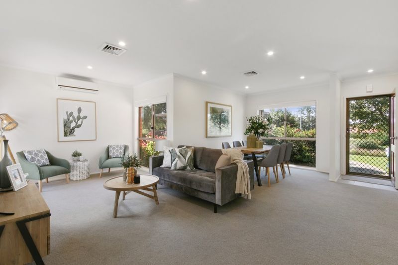 Large 2-bedroom plus study villa