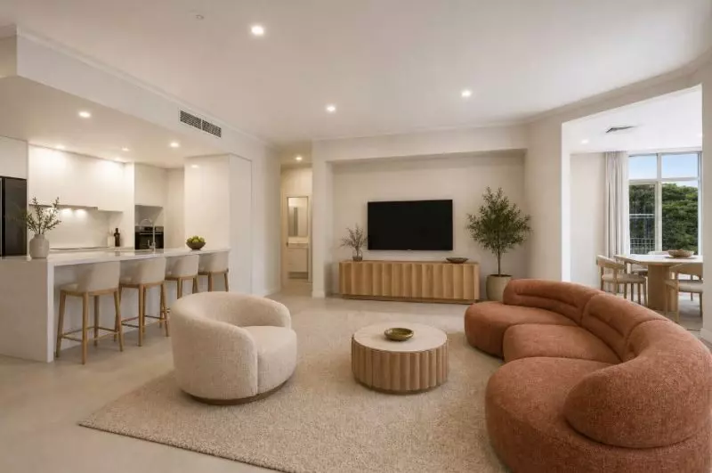 Elevated living in the heart of Kew