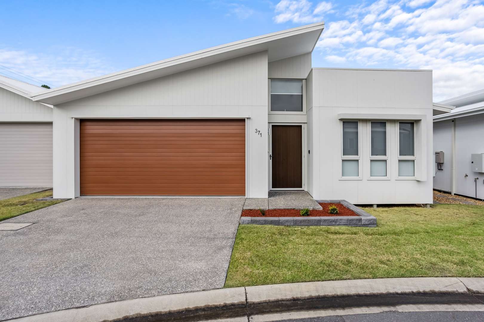Near-New Home and Easy Over-50s Living