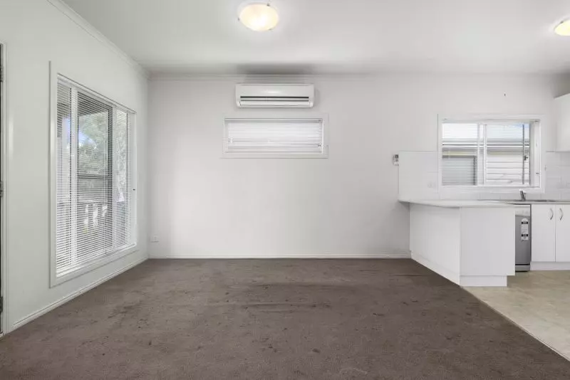 A True Renovators Delight!