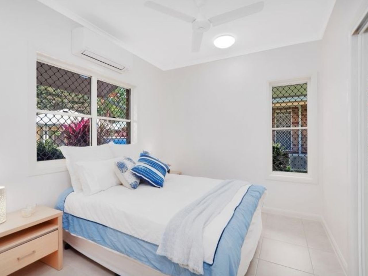 Two bedroom villa in quiet cul-de-sac