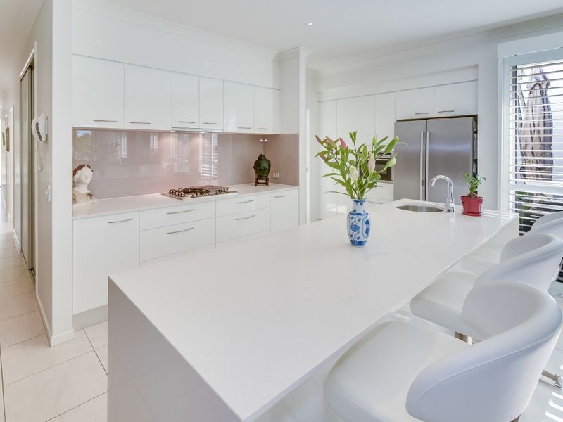 Stately elegance without downsizing