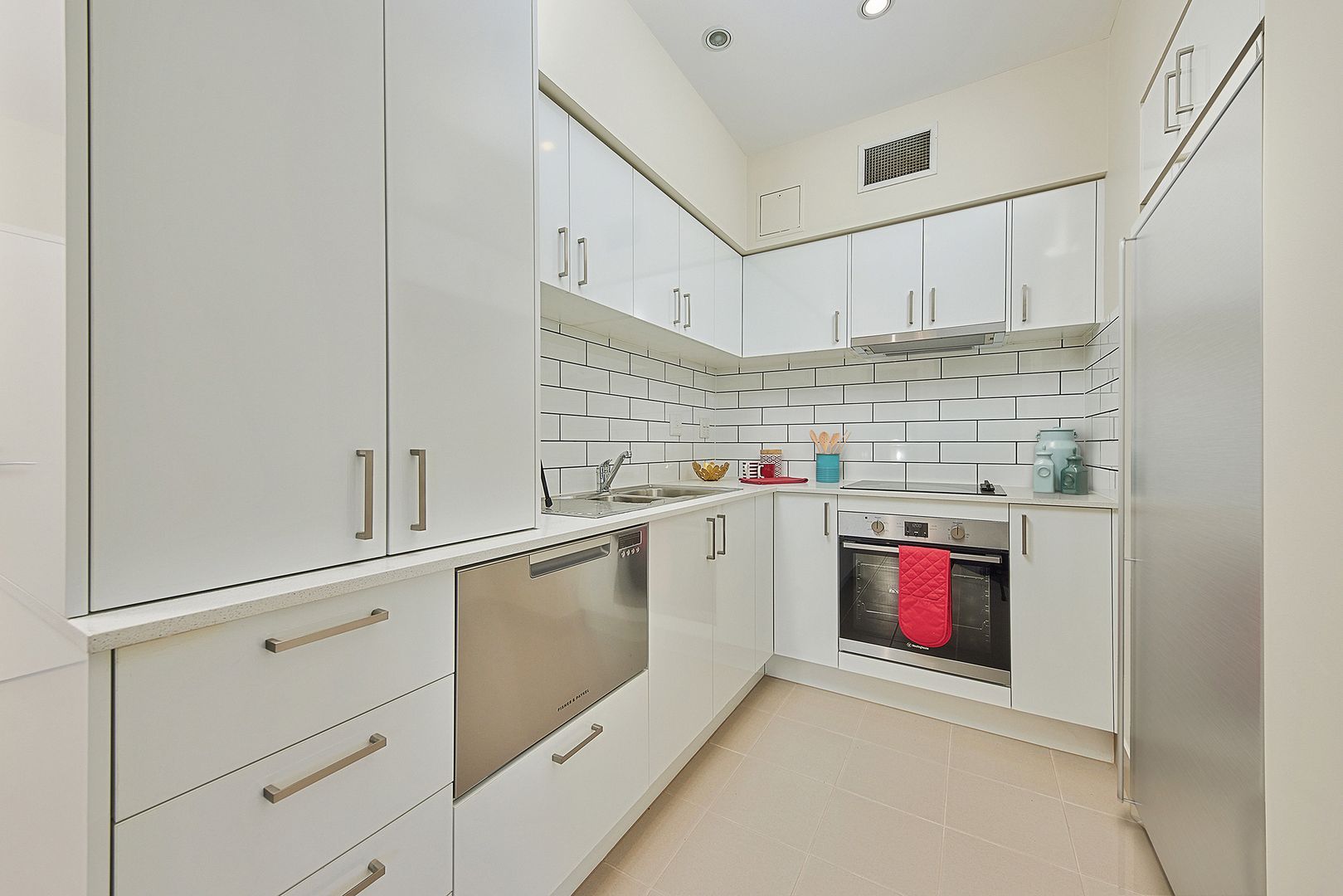 Light filled apartment with great views