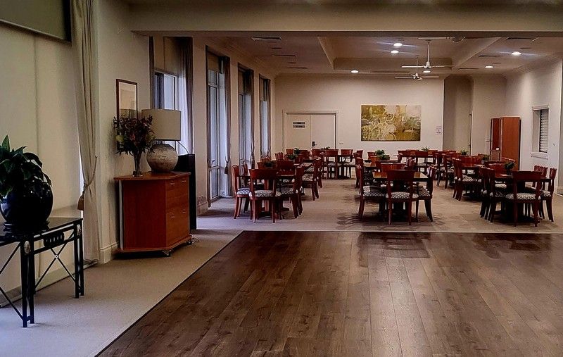 Stylish Refurbished Villa in Quiet Village Setting