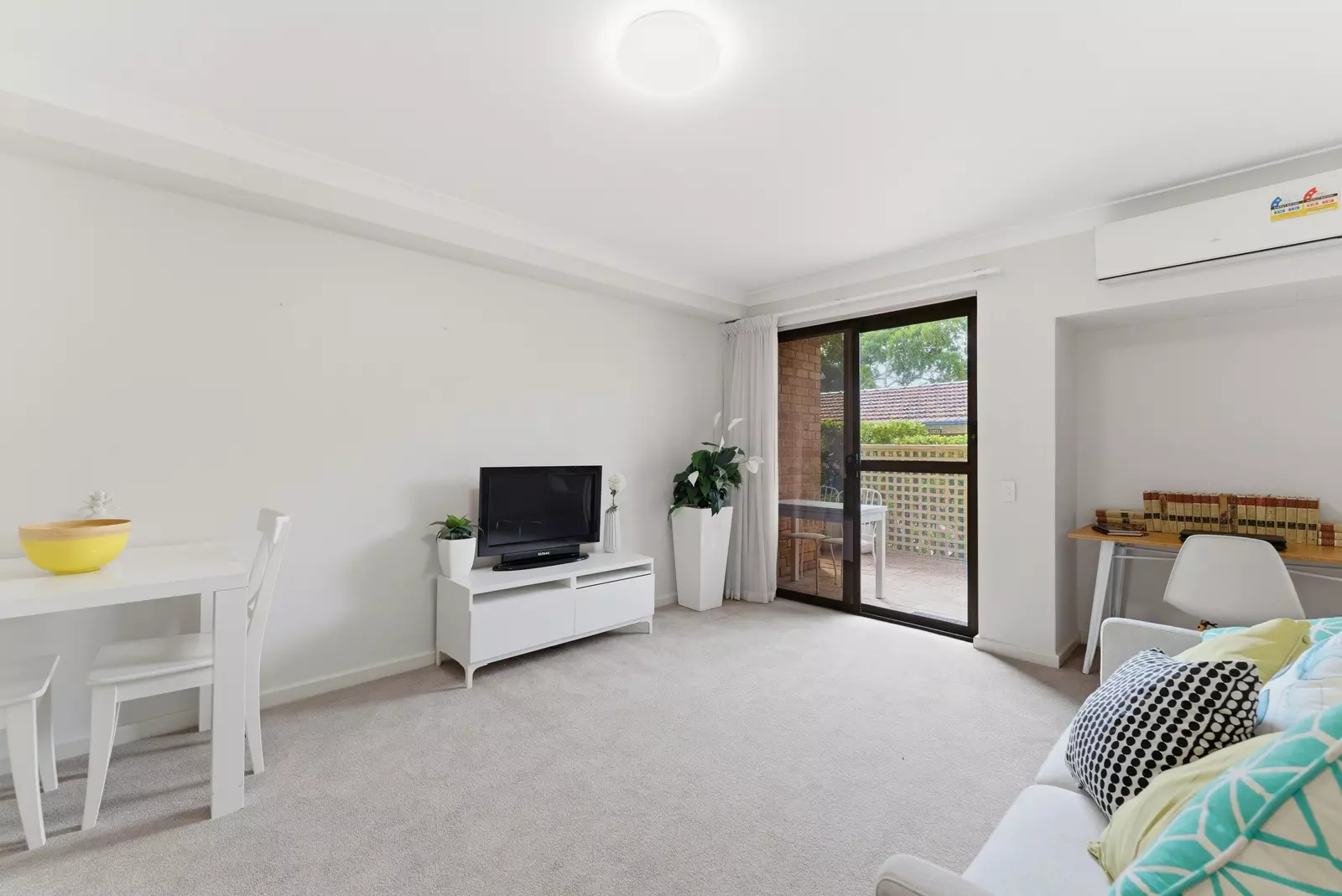 Conveniently located one bedroom apartment